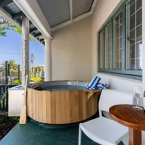 Stone Guest house Cape Town
