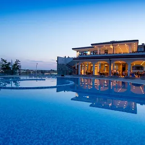 Nevis & Aqua Park 4* Napospart