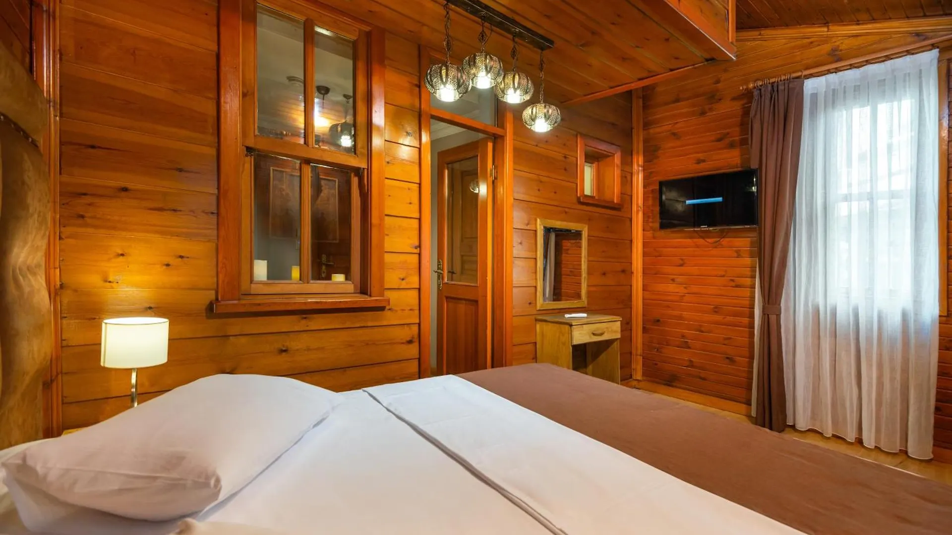 Wonder Wood Hotel Istanbul 2*,