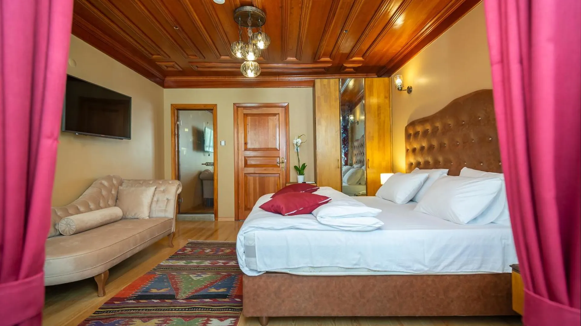 Wonder Wood Hotel Provincia di Provincia di Istanbul Bed & Breakfast