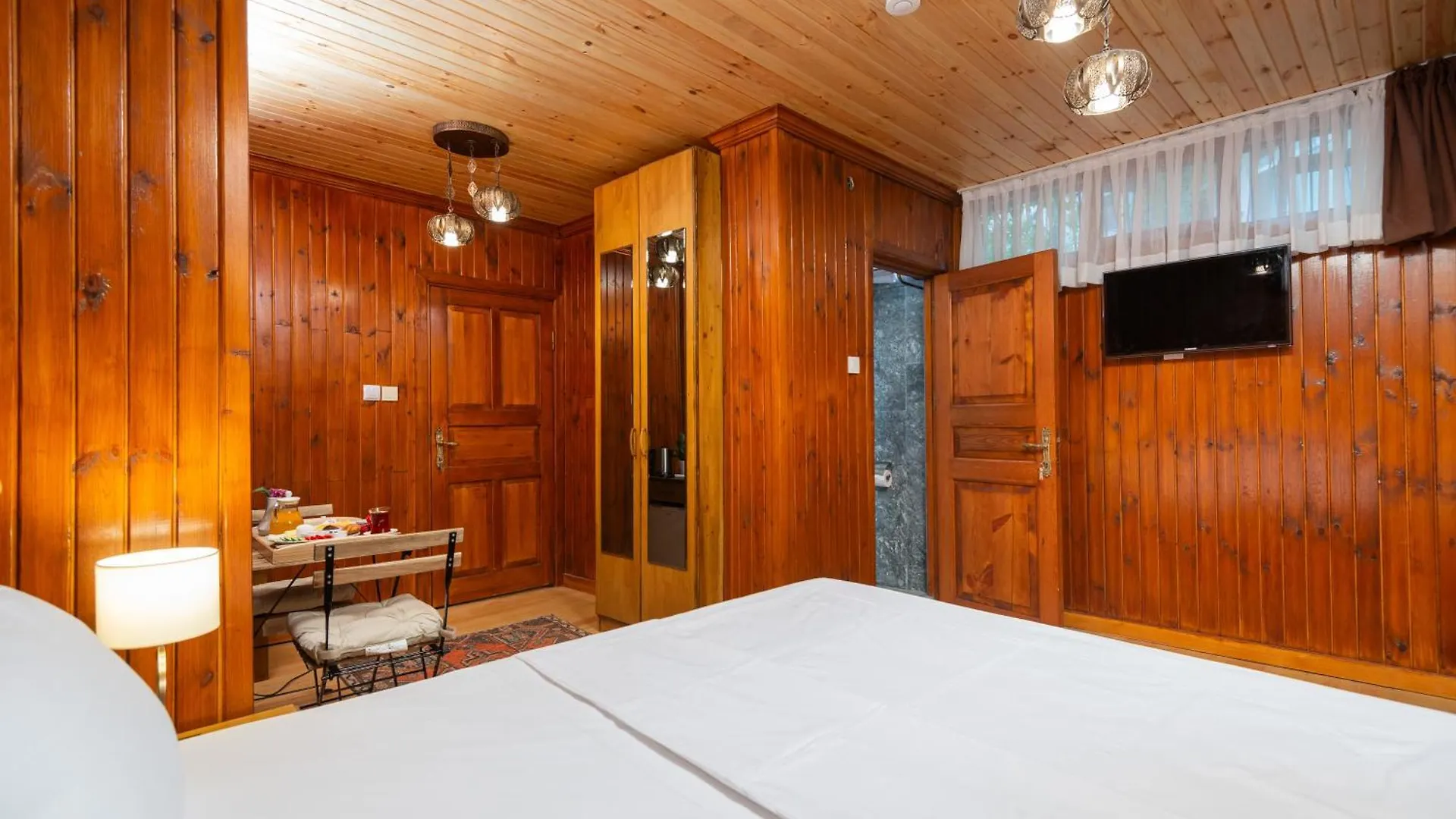 Wonder Wood Hotel Provincia di Provincia di Istanbul Bed & Breakfast