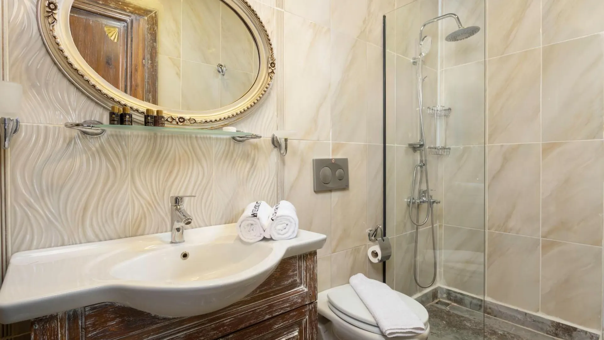 Wonder Wood Hotel Provincia di Provincia di Istanbul